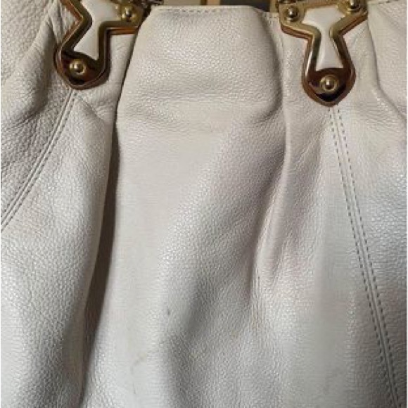 Michael Kors Bags - Picture 5 of 6